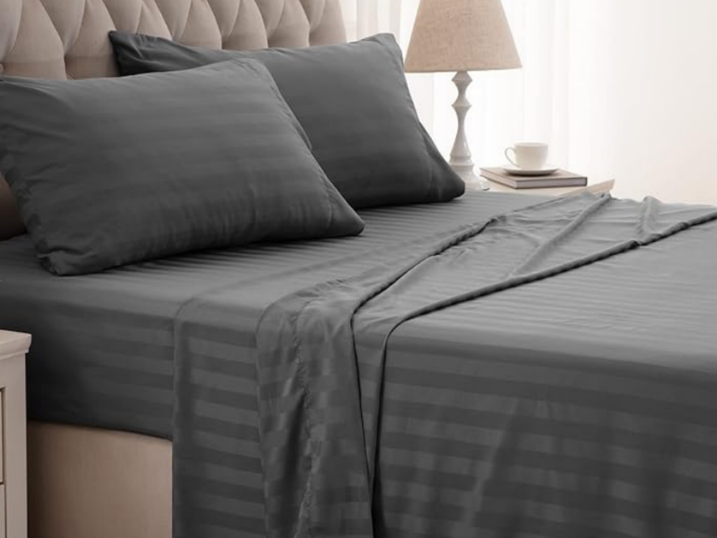 210 TC, Stripe, Grey, 100% Cotton King Size Bedsheet