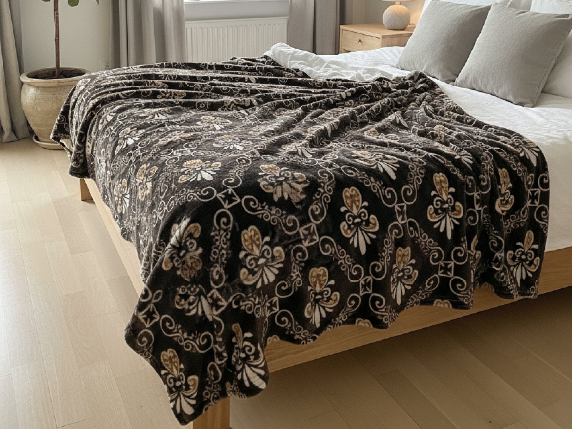 290gsm, Brown flower, King size flannel blanket